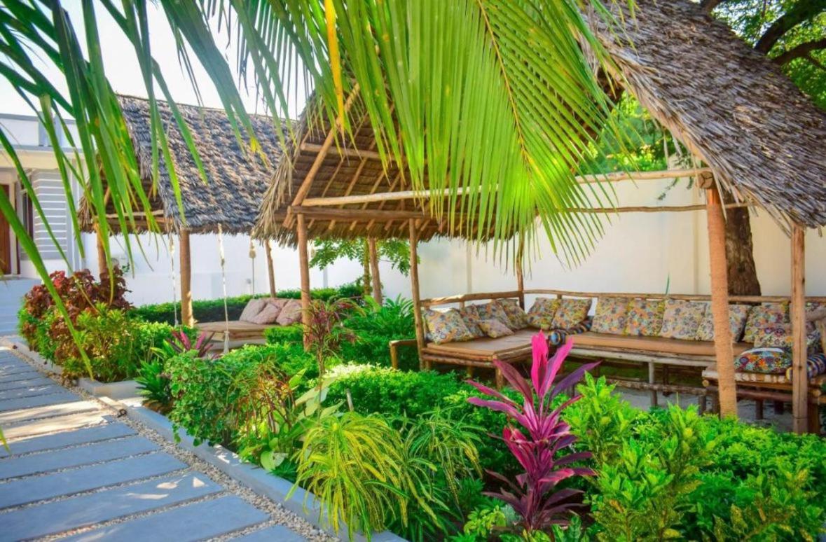 Tolo Tolo Resort Nungwi Exterior photo